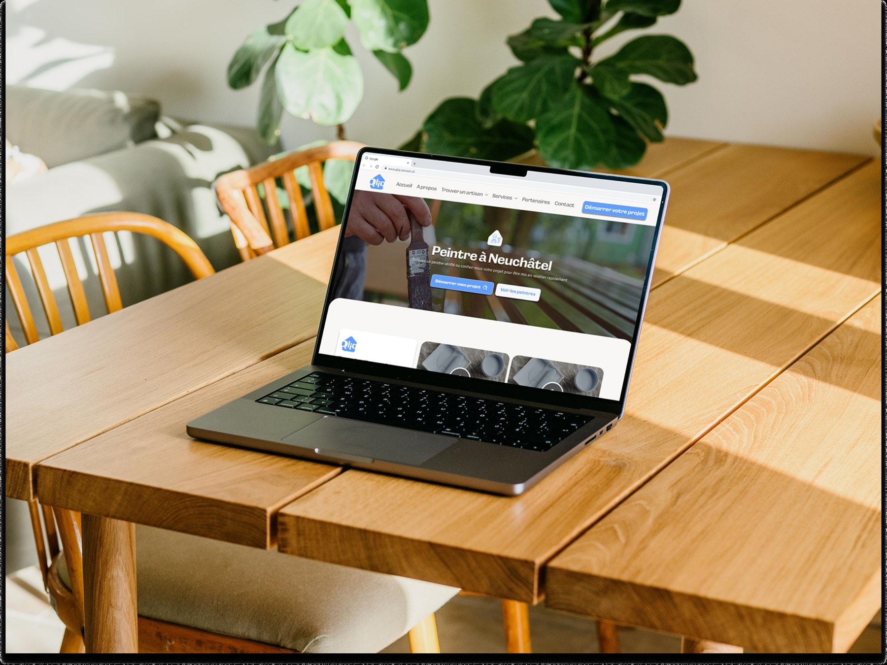 Qliq Connect website shown on a laptop